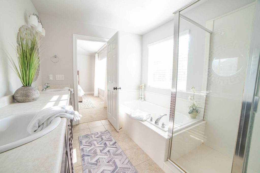 5 Must-Have Luxury Bathroom Design Features